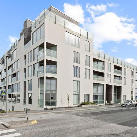 Brand New Downtown Harbor Apartment Рейк'явік Екстер'єр фото